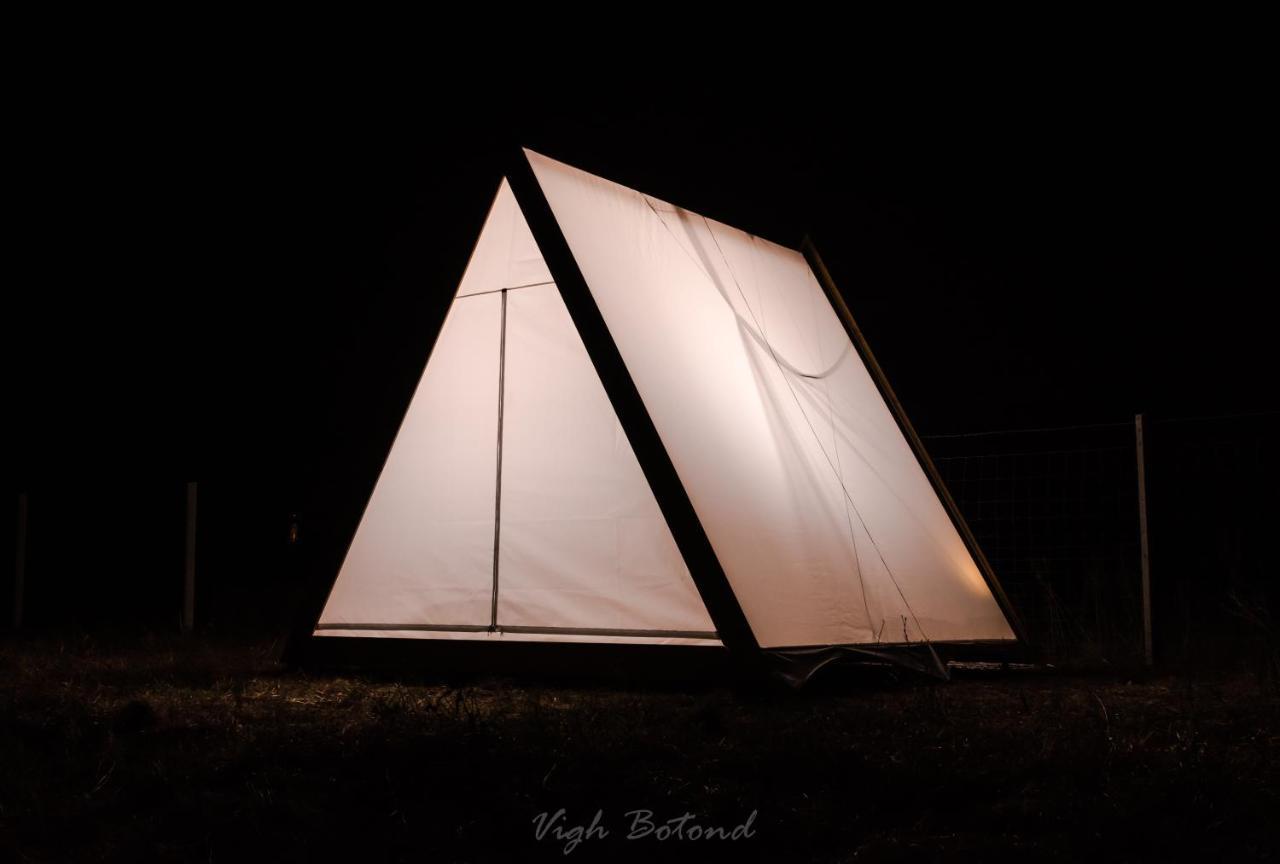 Lupa Tent Budakalász Exterior foto